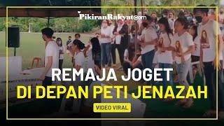 Viral di Media Sosial Remaja Berjoget TikTok di Depan Peti Jenazah saat Pemakaman sedang Berlangsung