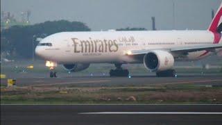 Boeing 777-300ER Emirates Take Off Soekarno Hatta Airport CGK Jakarta