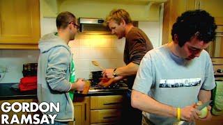 Teaching Lazy Bachelors How To Cook A Basic Curry | Gordon Ramsay