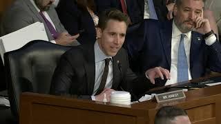 Hawley Presses Garland on FBI Raid of Trump Home in Judiciary Hearing