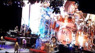 Mick is Sick - Fleetwood Mac – Go Your Own Way – Substitute Drummer: Steve The Drum Tech