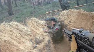 Horrible footage! Ukraine special forces brutally kill Russian Wagner close combat in trenches