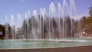 "Dancing" fountain in Salou