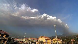 Mount Etna volcanic eruption disrupts flights at Catania international airport