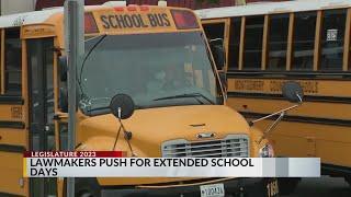 Bill that would extend class time passes another hurdle
