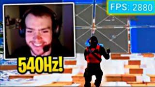 Mongraal Tries 540Hz MONITOR For The FIRST TIME with MrSavage in Fortnite Chapter 5