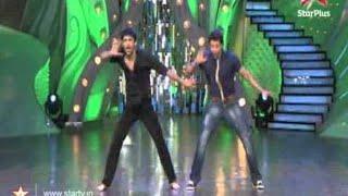 Hrithik & Sushant Singh Rajput dancing together on Kaho Naa Pyaar Hai ️