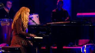 Loreena McKennitt - "The Old Ways"(with Lyrics)