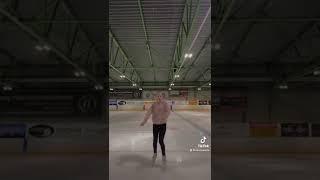 Tiktok dance on ice skates #shorts #iceskating #reels #tiktok #figureskating #tiktokdance