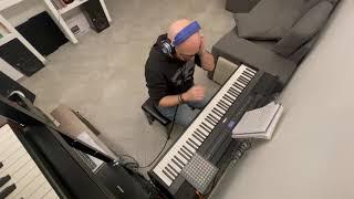 Chilling out on Yamaha p515&Ableton Live