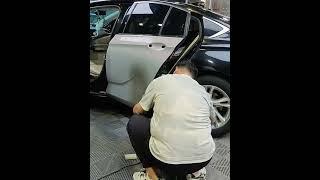 Apply ppf color changing auto film to car