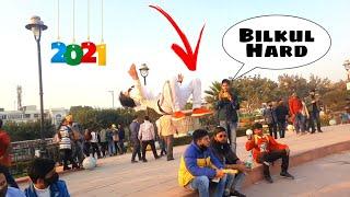 Awesome Girls Public Reaction In CP || Connaught Place Delhi
