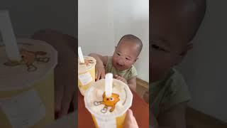 Can The Twins Tell The Difference Between The Size Of Milk Tea? #baby #funny #cute #cutebaby #twins