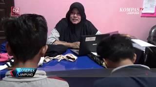 SISWI SMA DIPERKOSA DUA REMAJA UNTUK BAYAR UTANG