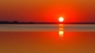 The sunset on the Lake TimeLapse 4K Закат на Водохранилище Таймлапс