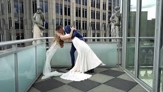 Natalie+Sebastian | Modern Museum Wedding in the City | Foundation for the Carolinas | Charlotte, NC