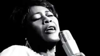 Ella Fitzgerald - I've got a crush on you (Lyrics)