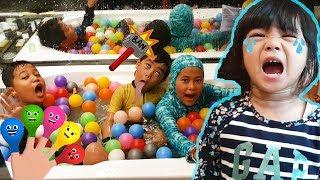 Drama ! CRYING HIGH JUMP, Ball Pit Show, Finger Family Song, Learn Color Kids, Imoo Watch Phone