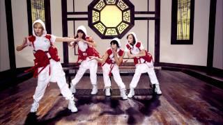 2NE1 - CLAP YOUR HANDS(박수쳐) M/V [HD]