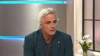 Canadian actor Paul Gross travels down 'Hyena Road'