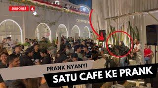 PRANK NYANYI DI CAFE | SATU CAFE SEFREKUENSI KENA PRANK | PRANK LAGU BENTO