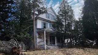 The Huge Abandoned Lawyers Mansion on The Hill Left Forgotten in the Mountains of Upstate New York