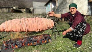 Roasting Delicious Meat Wrapped In Lamb Intestines on A Spit! Amazing Rustic Cuisine