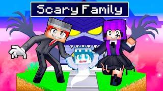 Having a SCARY FAMILY in Minecraft!