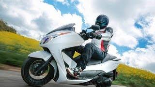 Test-Video | Honda Forza 300 | Roller Test 2013