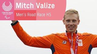 Mitch Valize Comes Out on Top in Dramatic Men's Road Race H5! | Tokyo 2020 Paralympic Games