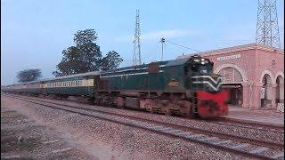 EMD GL-22-CU Locomotive || Sandal Express High Speed Crossing Tataypur || Near Multan