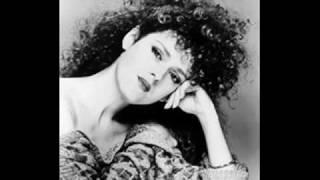 Bernadette Peters - I Make Him Feel Good