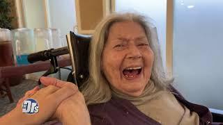 Laughter Therapy for Alzheimer’s Patients