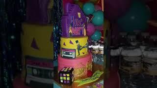 90’s House Party #shorts #birthday #houseparty #90s #balloon #backdrop #eventplanner #partyplanner