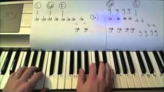 Piano Lesson - Skyfall - James Bond Theme