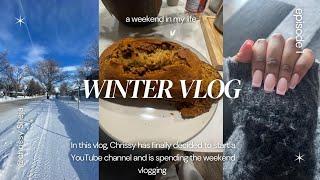 WEEKEND VLOG|| FIRST VIDEO| Baking + Getting my nails done + Yapping