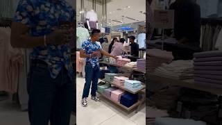 Shopping mall  girl voice prank  #voiceprank #comedy #funny #prank #delhiprank #mall