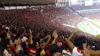 VAMOS FLAMENGO VAMOS SER CAMPEÃO - TORCIDA DO FLAMENGO NO MARACANÃ