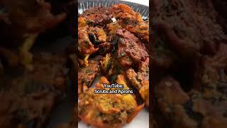 Crispy Pakoras  #scrubsamdaprons #cooking #ramadanrecipes #ramadan #ramadanspecial #gordonramsay