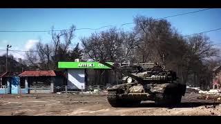 T-80BV does donuts in Mariupol