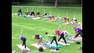 Yoga Parco Tassino con Arianna Tomasello Bonesi - Hari Om