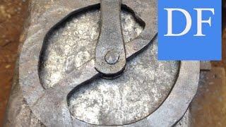 Blacksmithing Project - Forging A Simple Traveler