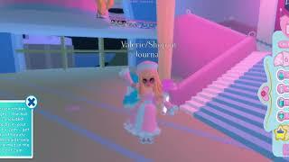 Roblox zab -me and this girl vibing in royale high+