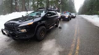 WJ Grand Cherokee playing in the snow