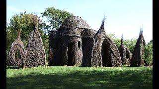 Monumental sculptures made of sticks in Montreal - Spotlight