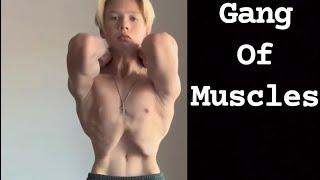 13 years old boy showing off his muscles #bodybuilding2023 #workoutmotivation #gangofmuscles