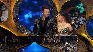 Star Parivaar Awards | Parivaar Ki Bahuon Ko Mila Hai Ek Charming Co-host!