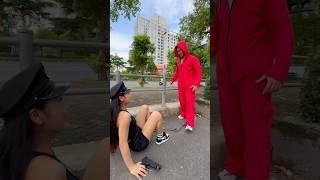 Money Heist vs Police (Version 2) 12 #moneyheist #parkour #police #escape #shorts #cpider98