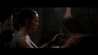 Star Wars: TFA - Rey + Anakin/Luke's lightsaber