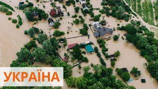 Западная Украина оказалась под водой из-за наводнения: разрушено более 110 км автодорог и 90 мостов